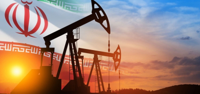 Amerîkayê bi demkî destûr da firotina petrola Îranê