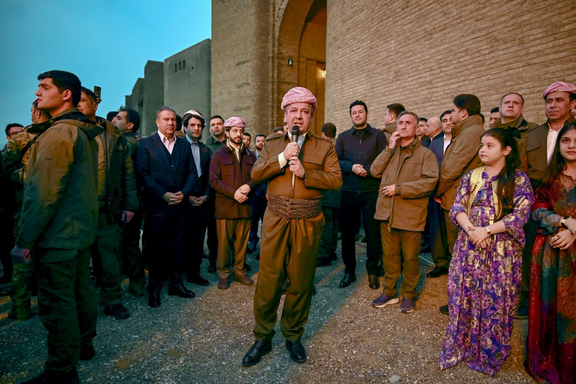 Mesrûr Barzanî di merasîma hilkirina agirê Newrozê de: Em ber bi asoyeke ronîtir ve gav davêjin