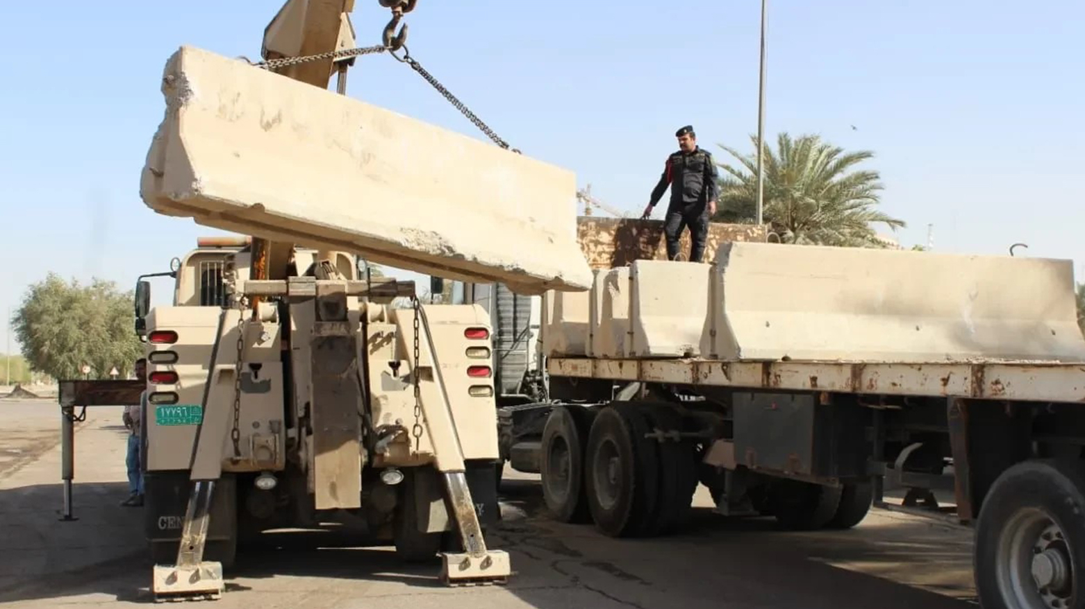 بغداد في حالة تأهب أمني قصوى وإعادة نشر الحواجز 