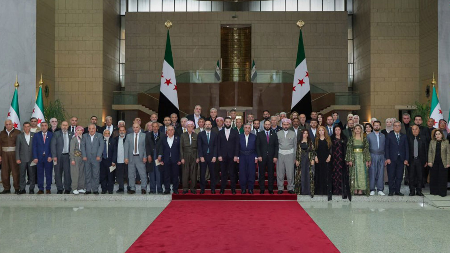 Ehmed Şera bi Şandeke Kurdan re civiya û Newroza pîroz kir