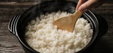 هل يسبب الأرز المُعاد تسخينه تسمماً غذائياً؟