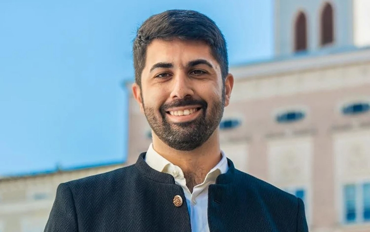 Ciwanekî Kurd li Almanyayê destkefteke dîrokî bi dest xist û bû şaredar