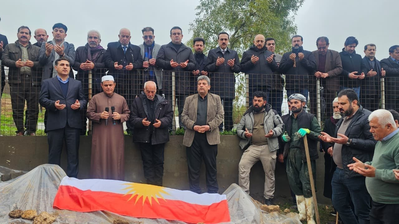 Termê derhêner û sînemakarê Kurdistanê Mehdî Umêd li bajarê Hewlêrê ji axê re hat spardin