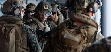 ترمب يعزّز حضوره العسكري في الخليج