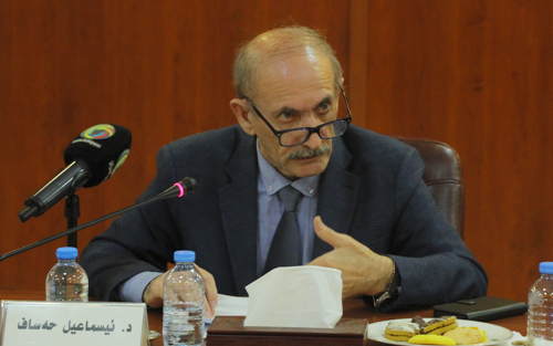 P.D. Îsmaîl Hesaf, Endamê Sekreteriya Giştî ya Encûmena Niştimanî ya Kurd li Sûriyê (ENKS): Serok Mesûd Barzanî merciyekî neteweyî yê hemû Kurdan e û bi lojîka dîplomasiyê ji bo çareseriya aştiyane ya pirsên hemû parçeyan têdikoşe.