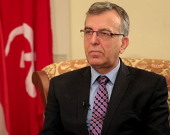 د.كاوە مەحموود   سیاسەتمەدار و چاودێری سیاسی:     دروشمی «یەك كوردستان» پێداویستییەكی مێژووییە بۆ گەیشتن بە هۆشمەندیی نەتەوەیی و مۆدێرنیتەی كوردستانی