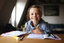 تؤسّس لشخصية قوية... 8 مهارات حياتية يكتسبها الأطفال في سن مبكرة