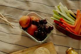 دراسة جديدة: تناول «السناك» بشكل منتظم يقلل أعراض القولون العصبي