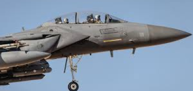 ترمب يعلن إنقاذ ثاني أفراد طاقم الطائرة «إف-15» التي أُسقطت في إيران