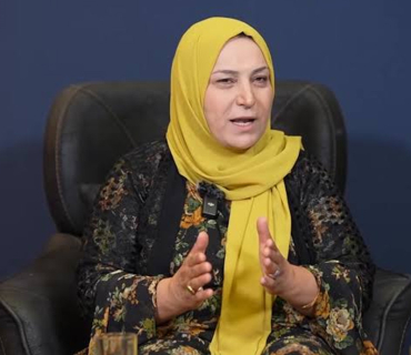 پ.د.نەزاكەت حسێن ئەندامی بازنەی گفتوگۆ:  كورد دەبێت لە لایەك هەستیارانە مامەڵە لەگەڵ جەنگەكە بكات، لە لایەكیش سوود لە دەرفەتەكان وەربگرێت كە بۆی دێنێتە ئاراوە