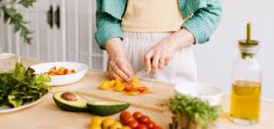 لماذا تفشل الحميات؟ التركيز على الطعام وحده لا يكفي