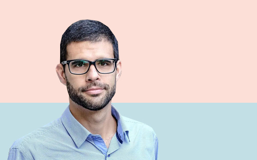 Mark Sanjaume-Calvet, profesorekî zanistên siyasî li Zanîngeha Pompeu Fabra li Îspanyayê ji bo Gulan: 