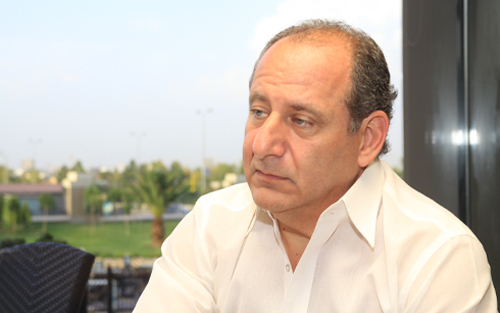 David L. Phillips di gotareke xwe de ji bo Gulan: Rawestandina çûyîn û hatina keştiyên nefthelgir li Tengava Hurmizê, bandoreke neyînî ya pir mezin li ser dahata nefta Iraqê kiriye