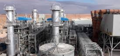 مسؤول إيراني يدعو الشباب لتشكيل «سلاسل بشرية» حول محطات الكهرباء