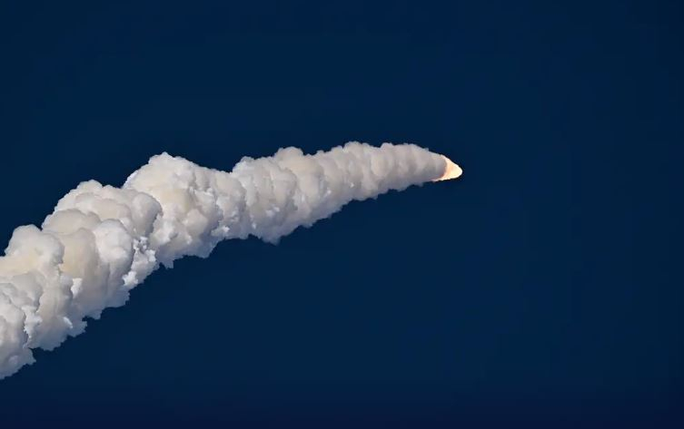 Artemis II Astronauts Break 54-Year Record for Farthest Human Distance from Earth