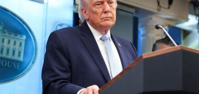 Trump: Bila Kurd ji Şerê Îranê dûr bikevin