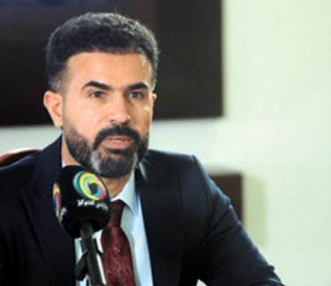 حاكم عادل مەلا ساڵح  ئەندامی مەكتەبی سیاسیی حزبی سۆسیال دیموكراتی كوردستان:     نەبوونی گوتارێكی یەكگرتووی كوردستانییانەی پێشوەختە بۆ ئەم جەنگە، كێماسییەكی گەورەی سیاسی و ستراتیژییە كە ناتوانرێت چاوپۆشیی لێ بكرێت