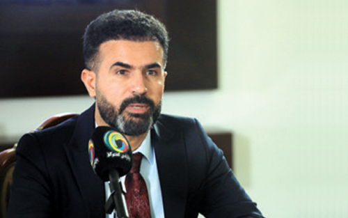 حاكم عادل مەلا ساڵح  ئەندامی مەكتەبی سیاسیی حزبی سۆسیال دیموكراتی كوردستان:     نەبوونی گوتارێكی یەكگرتووی كوردستانییانەی پێشوەختە بۆ ئەم جەنگە، كێماسییەكی گەورەی سیاسی و ستراتیژییە كە ناتوانرێت چاوپۆشیی لێ بكرێت