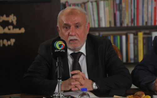 خەلیل ئیبراهیم  سیاسەتمەدار و چاودێری سیاسی:     ئێمە لەبەردەم قۆناغێكی هەستیارداین كە تێیدا نەخشەی هێز لە ناوچەكەدا دووبارە دادەڕێژرێتەوە