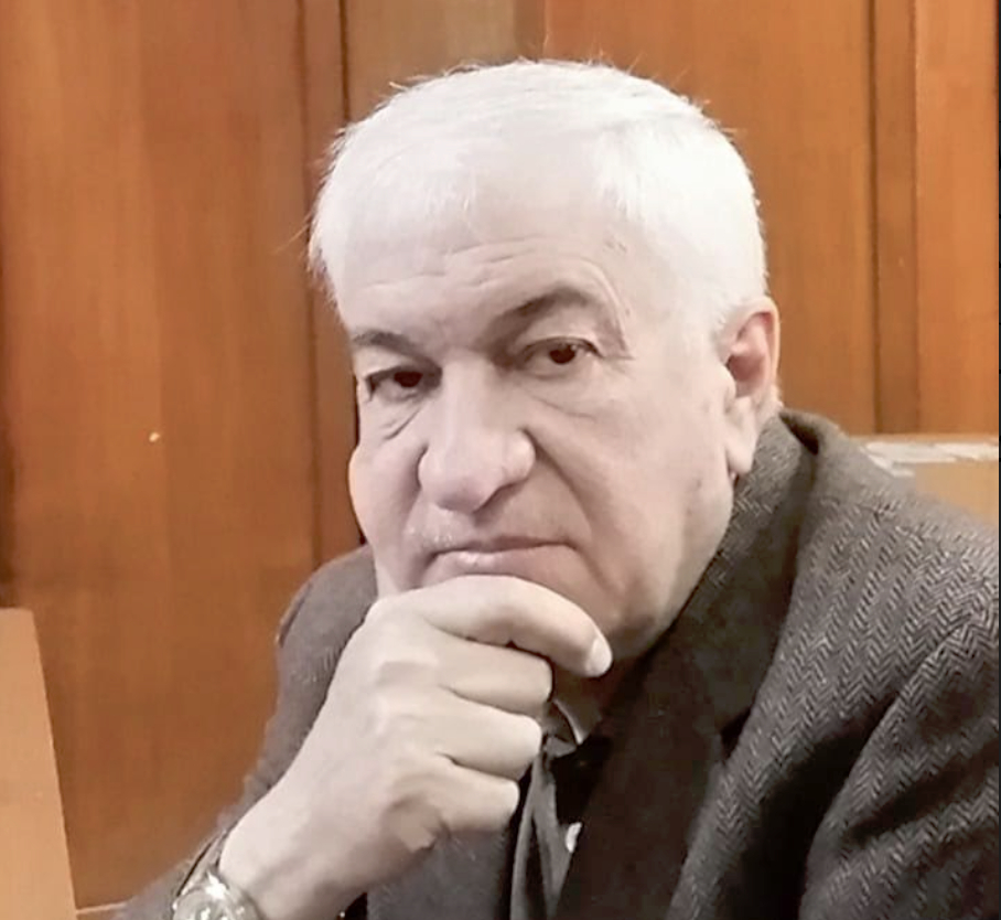 لا تلتوي القامة التي سُقيت بدماء الشهداء