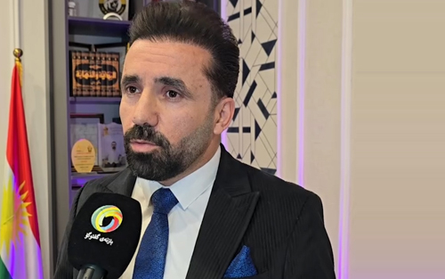 ڕەمزی سیسۆ  لە زاخۆ:  پاراستنی بێلایەنی لە نێوان ئەم دوو جەمسەرەدا، بەردی بناغەی مانەوەی سەقامگیرییە. هەرێم نابێت ژینگەی خۆی بكاتە بەشێك لەم كێشمەكێشانە