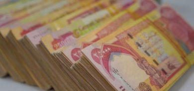 صرف رواتب شهر آذار لموظفي إقليم كوردستان