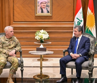 رئيس الحكومة يستقبل قائد قوات التحالف الدولي في العراق وسوريا