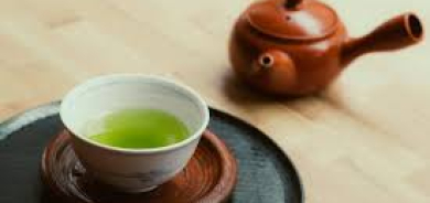 كيف تخفّض الكورتيزول؟ 7 مشروبات مفيدة