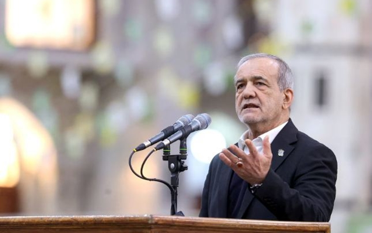 Pizîşkiyan li ser dan û standinên bi Amerîkayê re: Tiliya me li ser tetikê ye