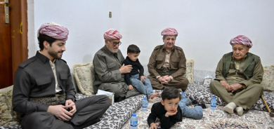 رئيس الحكومة يزور منزل الشهيد ويسي شيرواني