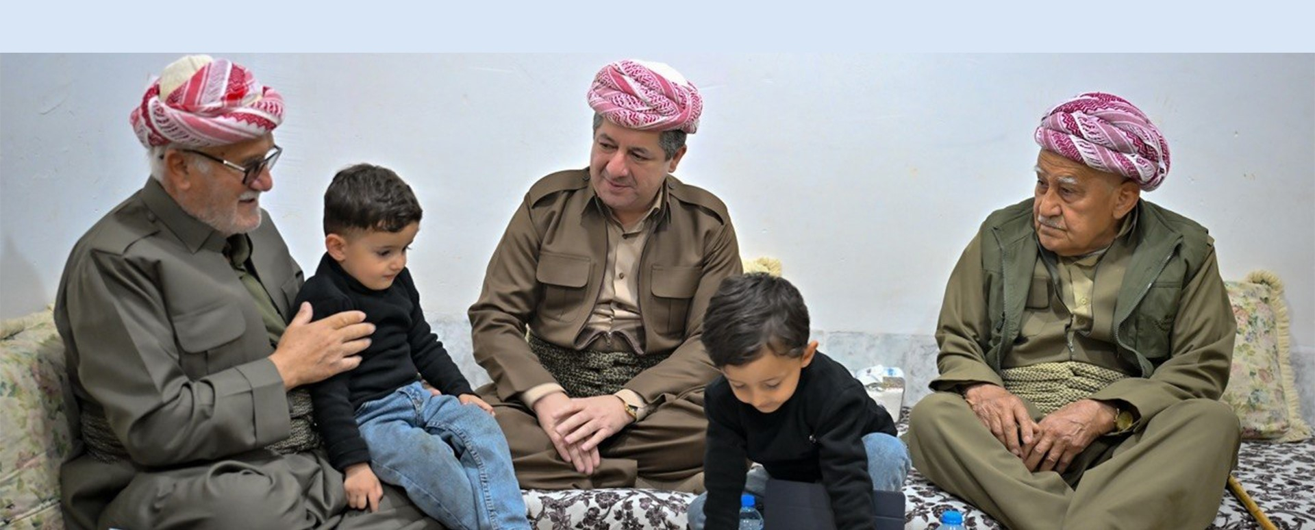 Mesrûr Barzanî serdana mala Şehîd Weysî Şêrwanî kir