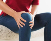 كاریگەریی زیاد وەستان لەسەر تەندروستیی ئەژنۆكاندا