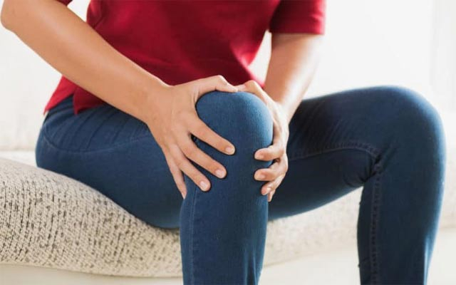 كاریگەریی زیاد وەستان لەسەر تەندروستیی ئەژنۆكاندا