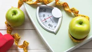 هل العمر مهم؟ دراسة توضح أخطر وقت لاكتساب الوزن