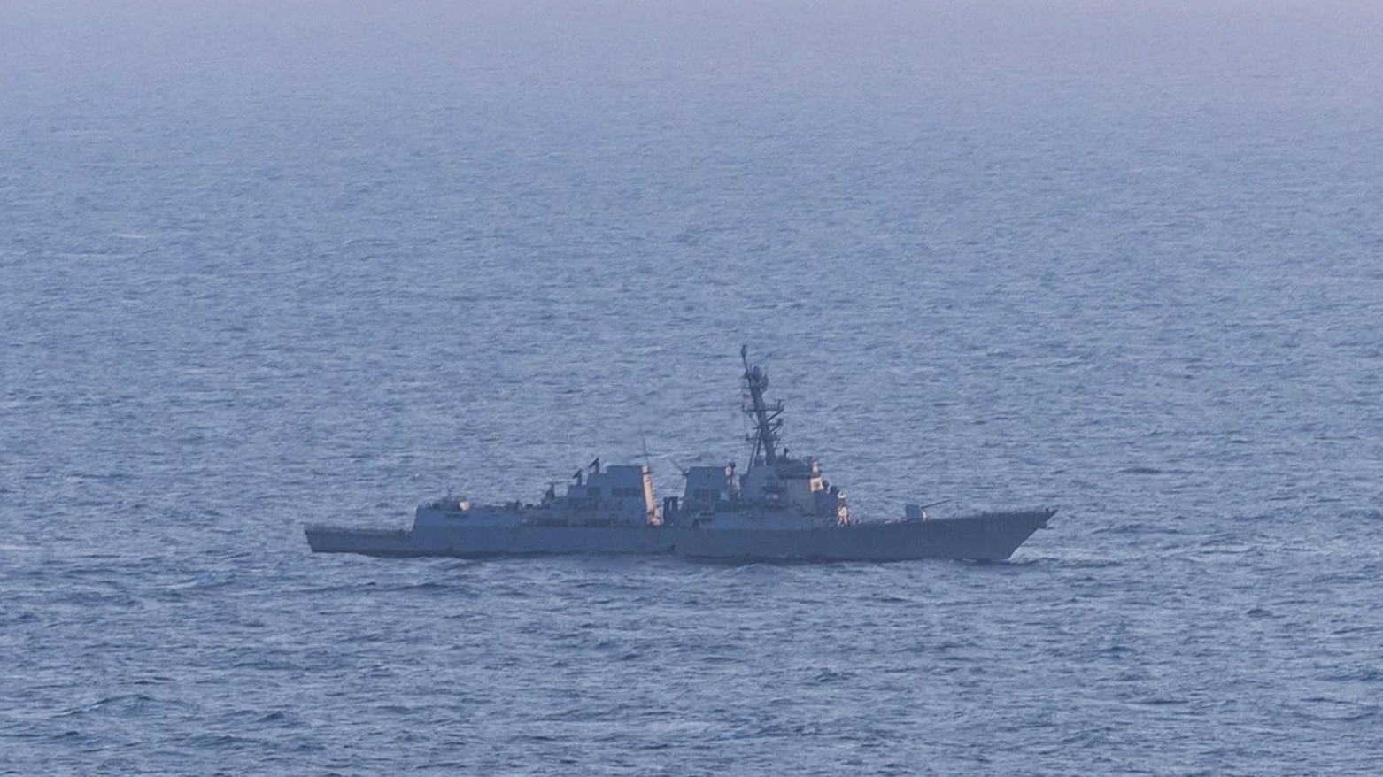 CENTCOM: Me rê li ber keştiyeke Îranê girt ku dixwest dorpêçê bişkîne