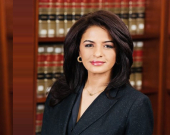 پڕۆفیسۆر هەدیل عەبدولهادی پسپۆڕی یاسای بازرگانیی نێودەوڵەتی بۆ گوڵان: پابەندبوون بە پێوەرە داراییە جیهانییەكان، تاكە ڕێگەیە بۆ داهاتی نەوتی عێراق و ڕێگری لە سزای دارایی زیاتری ئەمریكا