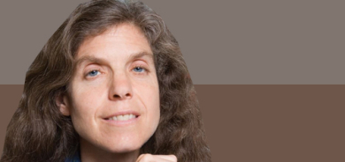 Profesor Amy Dru Stanley ji Zanîngeha Chicago ji bo Gulan: Li Amerîkayê meyla neteweperestiya tund û daxwaza azadî û wekheviyê bi hev re hene