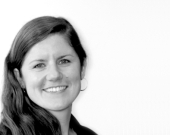 لیلی هیندی  تویژەر و ئەكادیمیست لەسەر مێژووی ناسیۆنالیزمی كورد:   ئەزموونی هەرێمی كوردستان بەرهەمی هەلومەرجێكی مێژوویی دەگمەنە، ناكرێت وەك مودێلێكی ئامادە بۆ پارچەكانی دیكە كۆپی بكرێتەوە