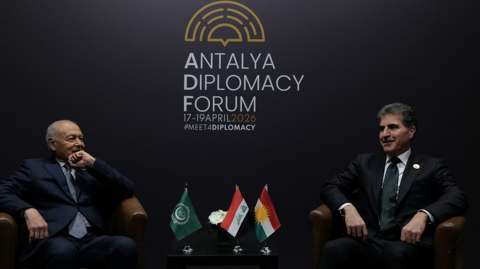 رئيس إقليم كوردستان يجتمع مع الأمين العام لجامعة الدول العربية