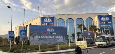 سەرچاوە پاکستانییەکان: دوو فڕۆکە بە هەڵگری شاندێکی ئەمریکا گەیشتنە ئیسلام ئاباد بۆ وتووێژ لەگەڵ ئێران