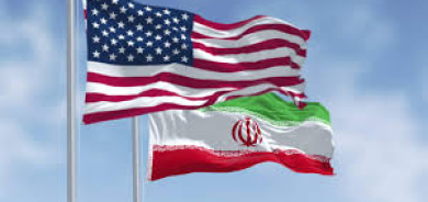 إيران تتهم أميركا بانتهاك وقف إطلاق النار وتتوعد بالرد على مهاجمة سفينة