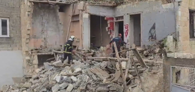 Li gelek bajarên Bakurê Kurdistanê lehî rabû: Rê hatin girtin û xanî hilweşiyan