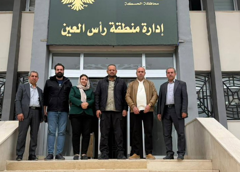 ENKS û rêveberê Serê Kaniyê asankirina vegera koçberan gotûbêj dikin