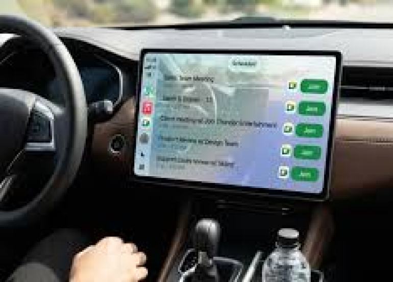 المكتب المتنقل... التقنية تحوّل سيارتك إلى مركز إنتاجية ذكي