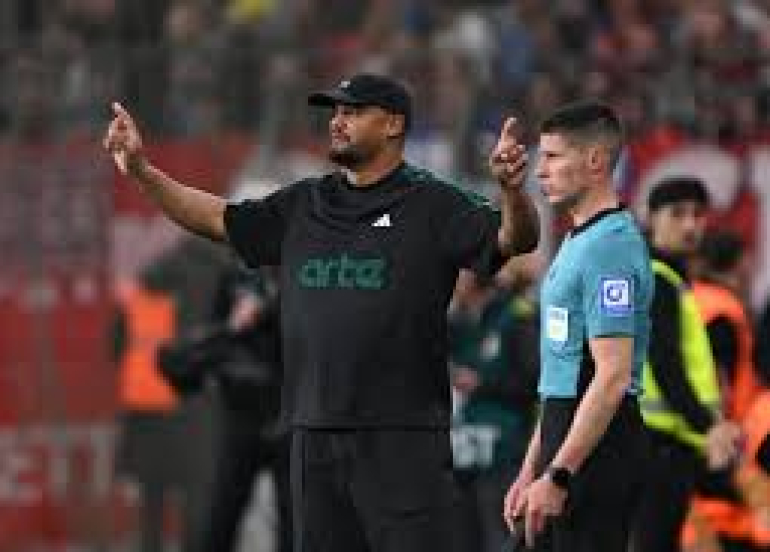 كومباني يشيد بتفوق بايرن بعد الوصول لنهائي كأس ألمانيا