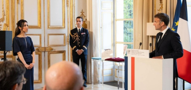 Macron nîşaneya herî bilind a Fransayê da Nadiya Muradê