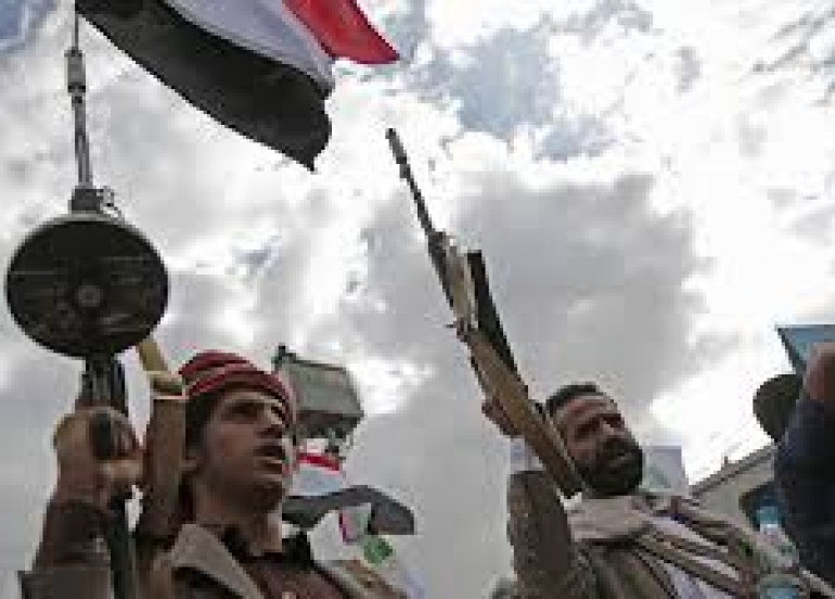 اليمن يلوّح بورقة القوة إذا رفض الحوثيون السلام