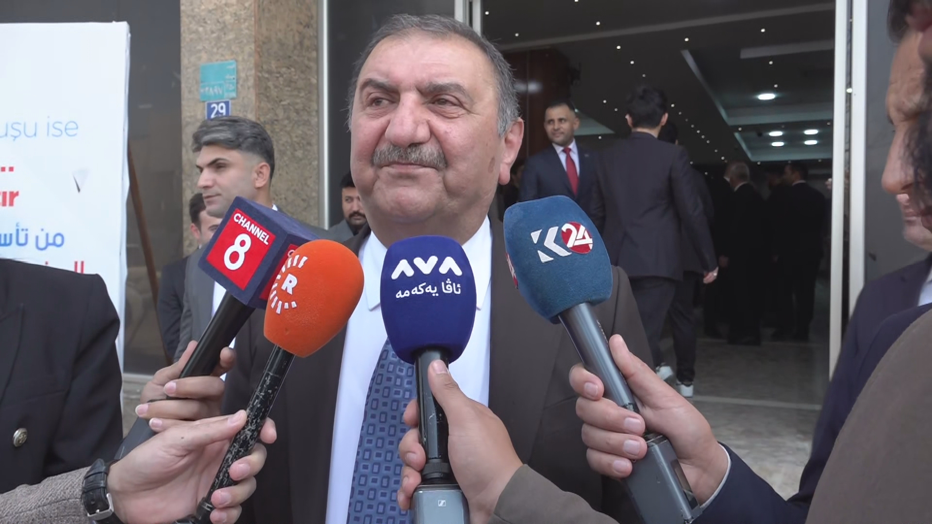 أحمد كاني: الانتخابات المبكرة قد تكون المخرج للأزمة الحالية