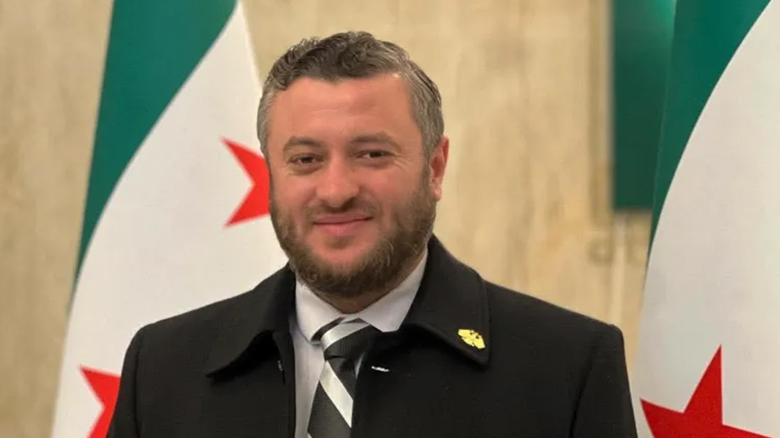 Hîlalî: Şam û HSDê li ser radestkirina dadgehan û yekbûna leşkerî gihîştin lihevkirinê