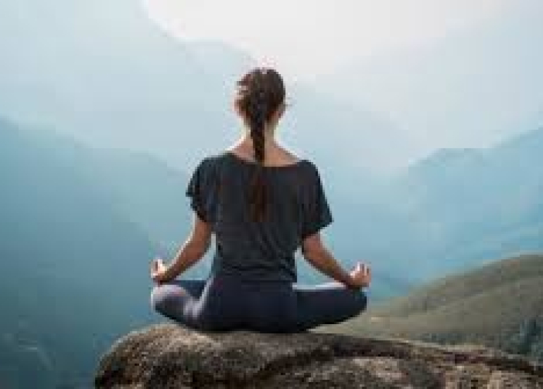 لتهدئة عقلك واستعادة توازنك النفسي... كيف تختار التأمل المناسب لشخصيتك؟